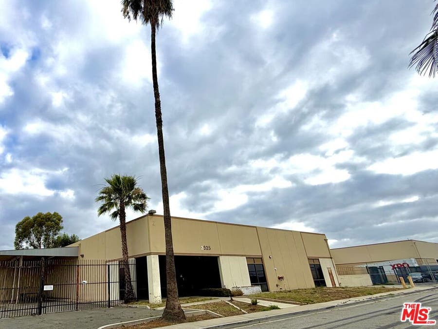 Property photo for 2925 Seaboard Lane, Long Beach, CA