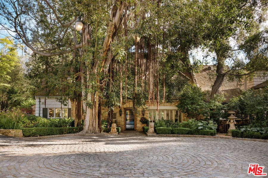 Property photo for 9631 Cedarbrook Drive, Beverly Hills, CA