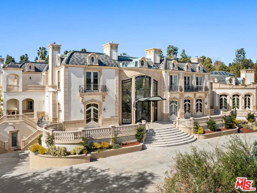 Property photo for 901 N Alpine Drive, Beverly Hills, CA