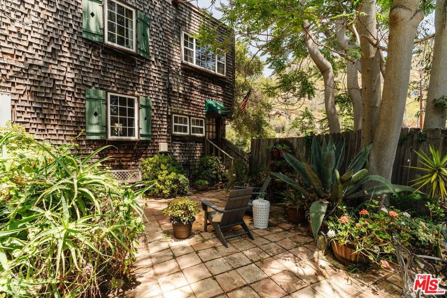 Property photo for 437 Short Trail, Topanga, CA
