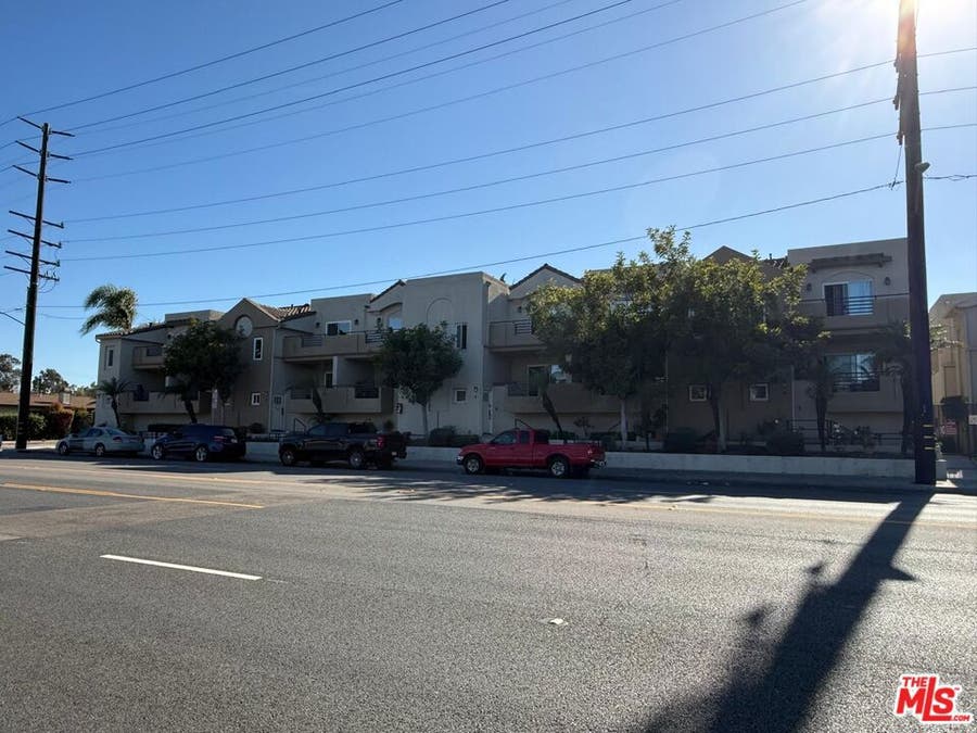 Property photo for 4001 W 165th Street, #C, Lawndale, CA