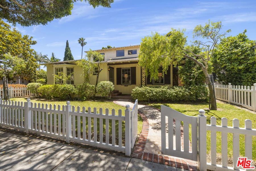 Property photo for 1720 Oak Street, Santa Monica, CA