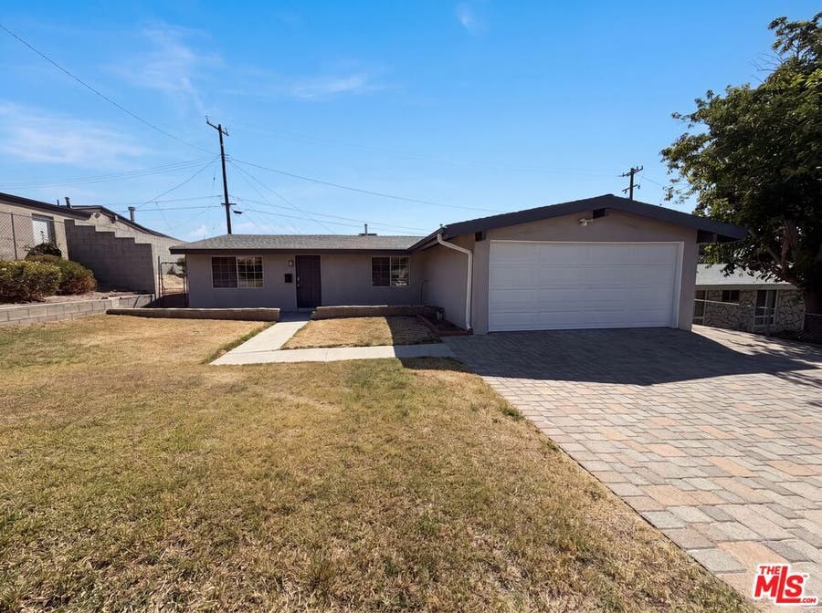 Property photo for 19016 Felbridge Street, Canyon Country, CA