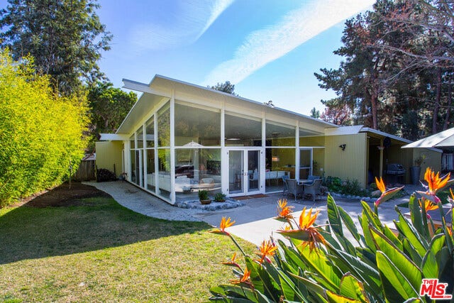 Property photo for 7561 LOLINA Lane, Los Angeles, CA