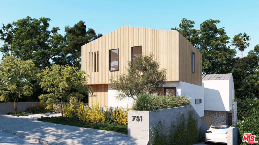 Property photo for 731 Ashland Avenue, Santa Monica, CA