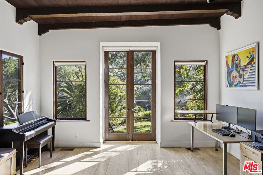 Property photo for 10037 Reevesbury Drive, Beverly Hills, CA