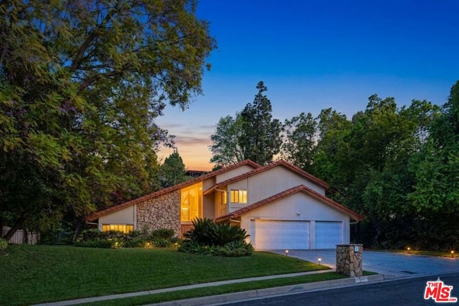Property photo for 4070 Falling Leaf Drive, Encino, CA