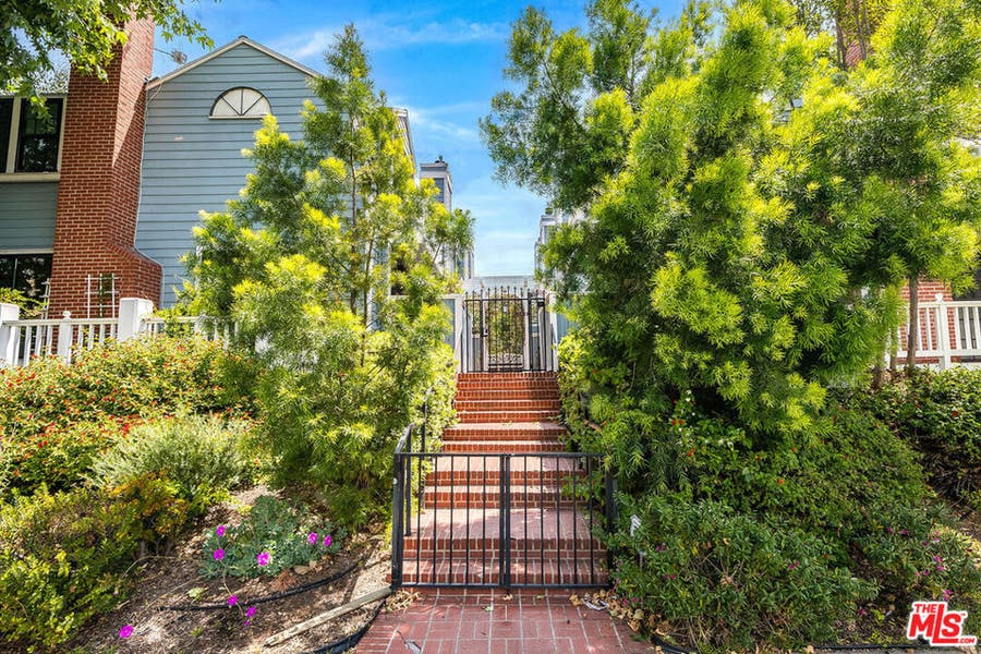 Property photo for 4420 Tujunga Avenue, #2, North Hollywood, CA