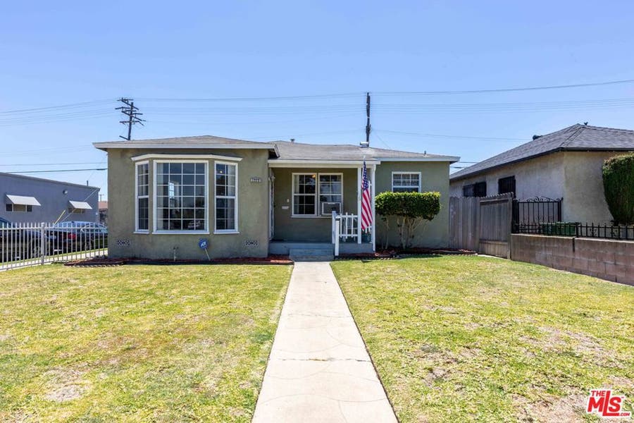 Property photo for 1220 E Palmer Street, Compton, CA