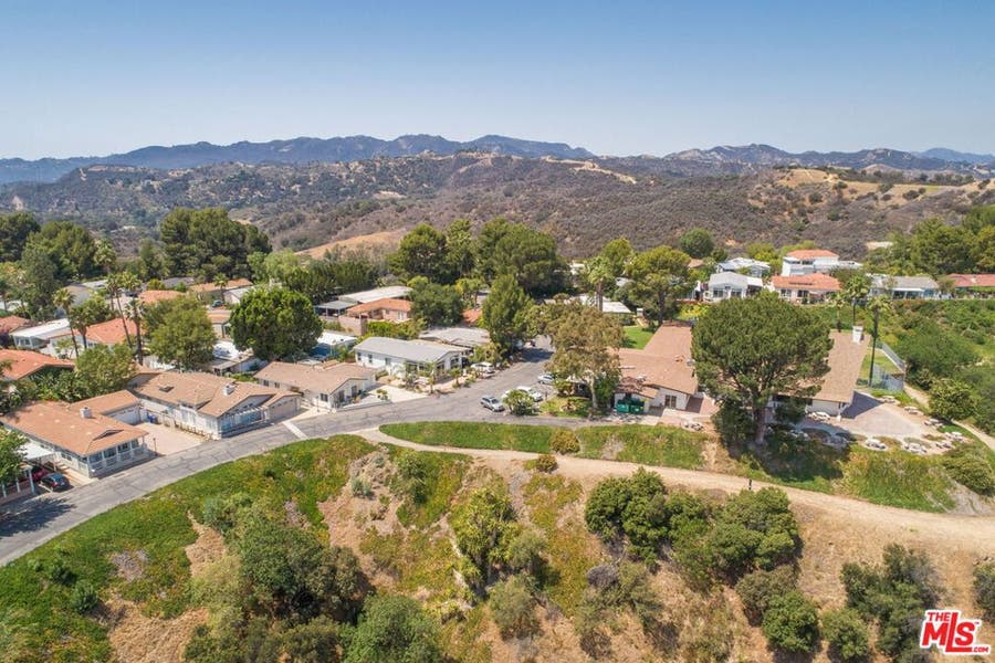 Property photo for 163 Apache, Topanga, CA