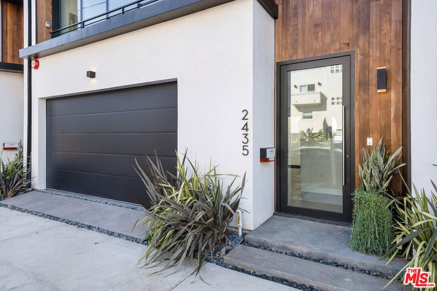 Property photo for 2435 S Penmar Avenue, Venice, CA