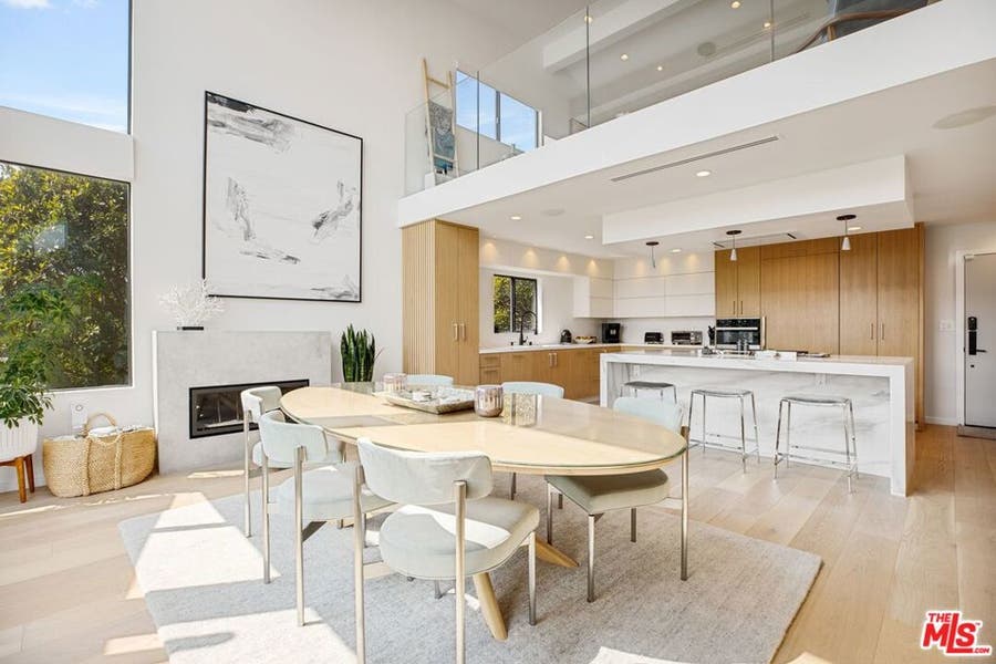 Property photo for 302 Ashland Avenue, #301, Santa Monica, CA