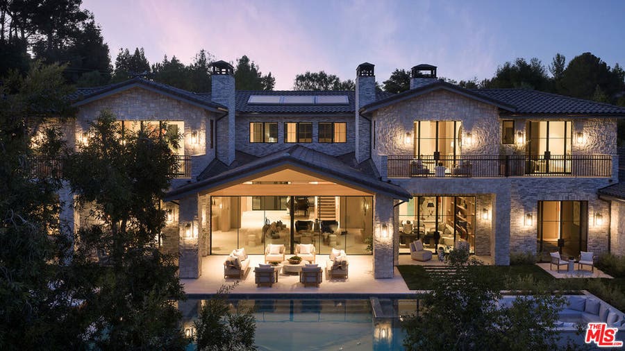 Property photo for 5544 Hoback Glen Road, Hidden Hills, CA