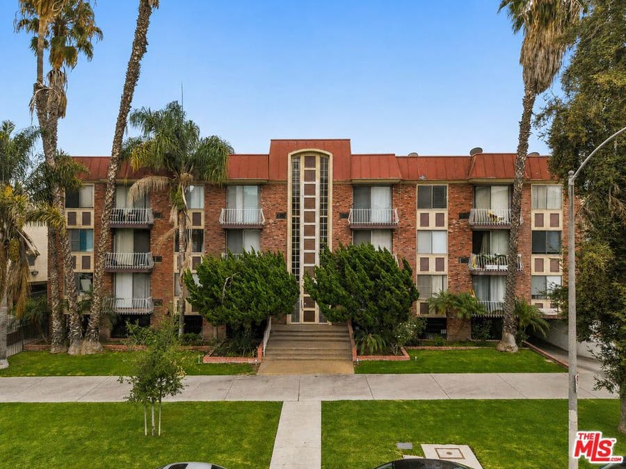 Property photo for 210 S La Fayette Park Place, #314, Los Angeles, CA