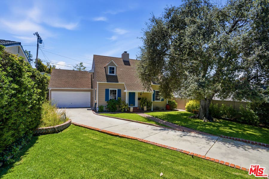 Property photo for 1816 Rosita Drive, Glendale, CA