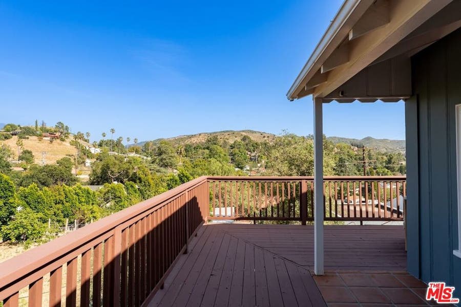Property photo for 9866 Mcbroom Street, Sunland, CA