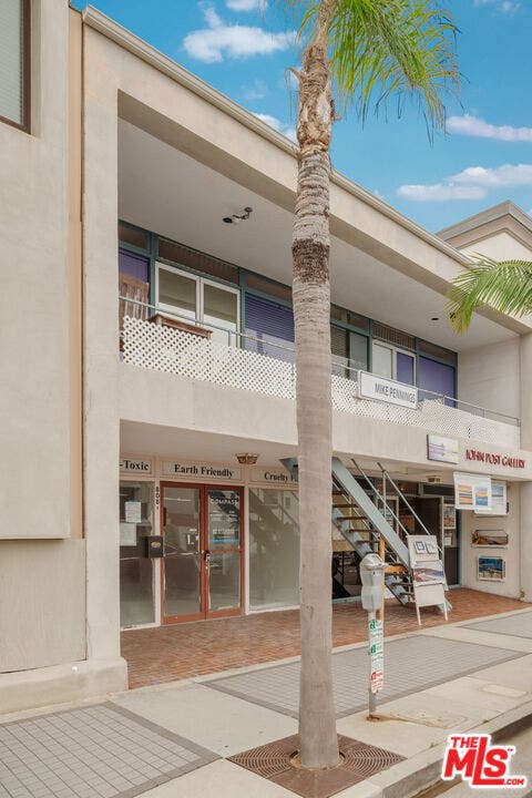 Property photo for 808 Manhattan Avenue, #A, Manhattan Beach, CA
