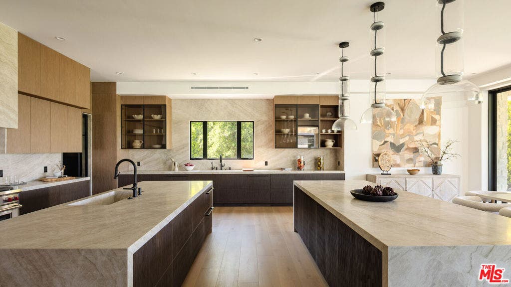 24255 Bridle Trail Road, Hidden Hills, CA 91302 24255 Bridle Trail Road, Hidden Hills, CA 91302