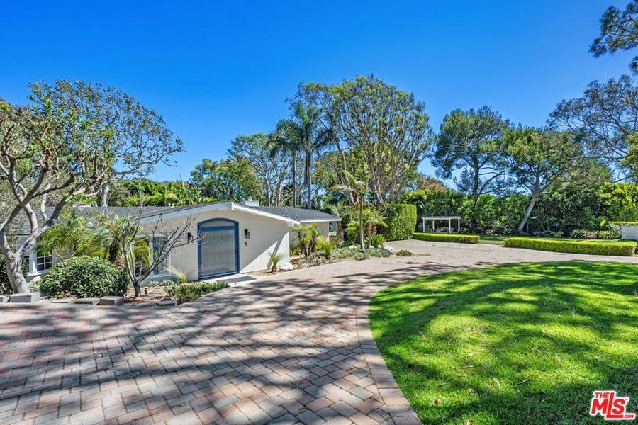 Property photo for 29260 Sea Lion Place, Malibu, CA