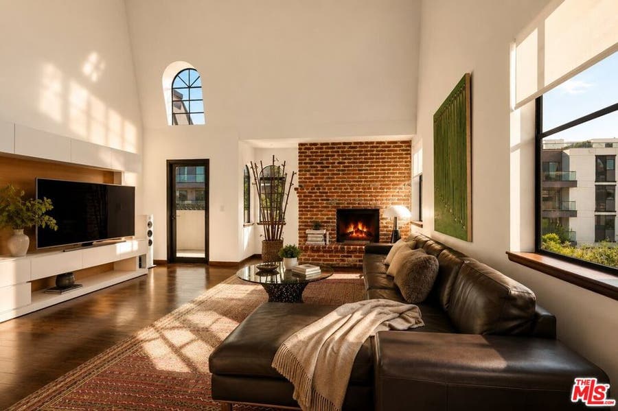 Property photo for 432 S Hamel Road, #303, Los Angeles, CA