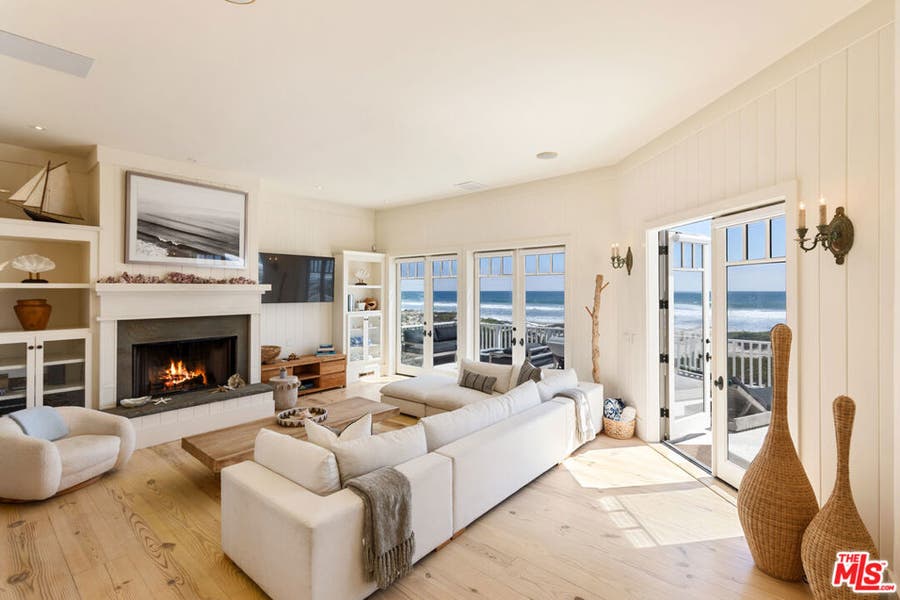 Property photo for 30718 Pacific Coast Highway, Malibu, CA