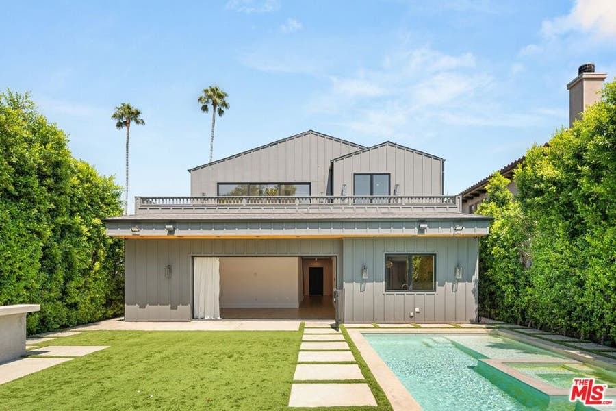 Property photo for 5347 Amigo Avenue, Tarzana, CA
