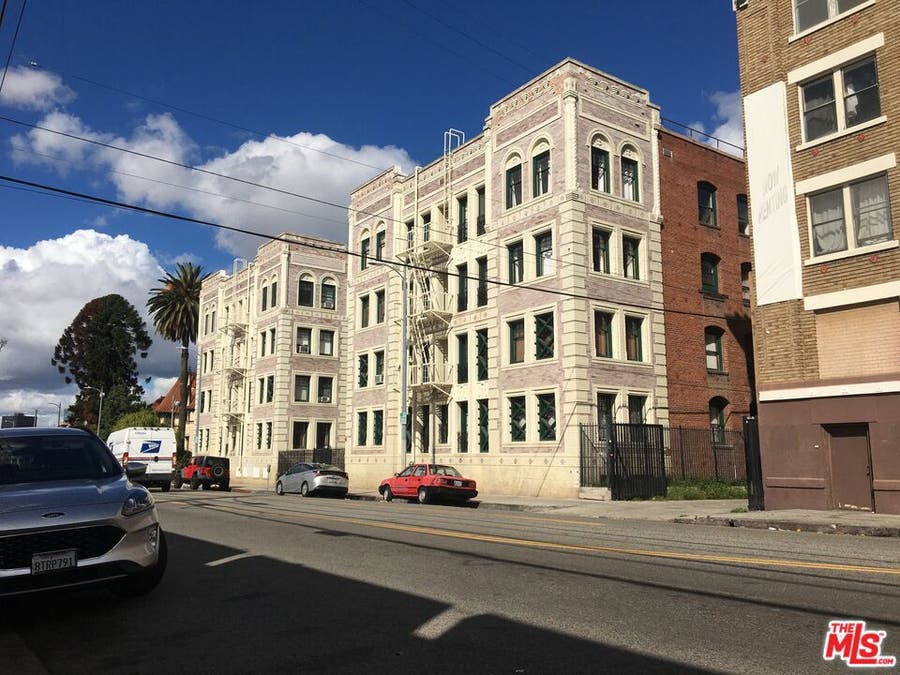 Property photo for 2121 James M Wood Boulevard, #201, Los Angeles, CA