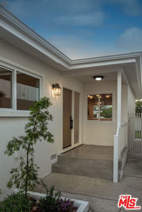 Property photo for 1145 Palms Boulevard, Venice, CA
