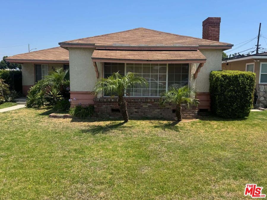 Property photo for 3965 Palm Avenue, Lynwood, CA