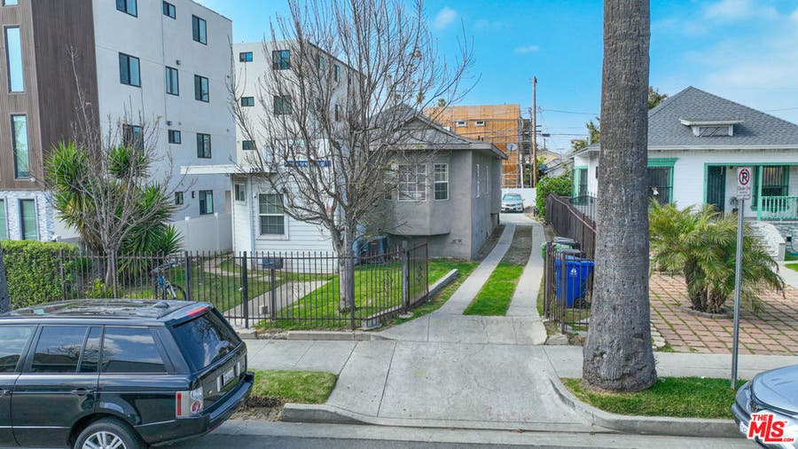 Property photo for 1293 W 36th Street, Los Angeles, CA