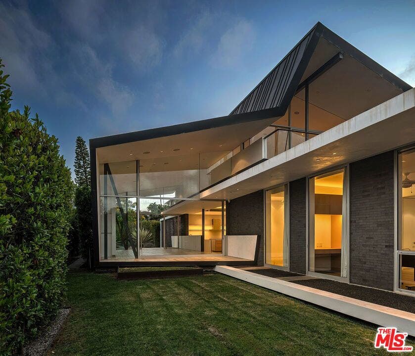 Property photo for 3646 Inglewood Boulevard, Los Angeles, CA