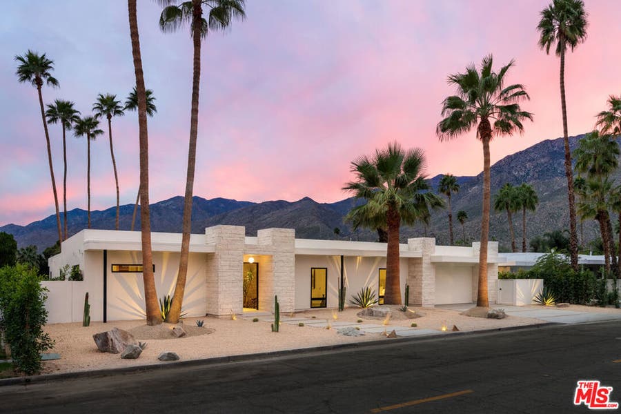 Property photo for 483 E Santiago Way, Palm Springs, CA