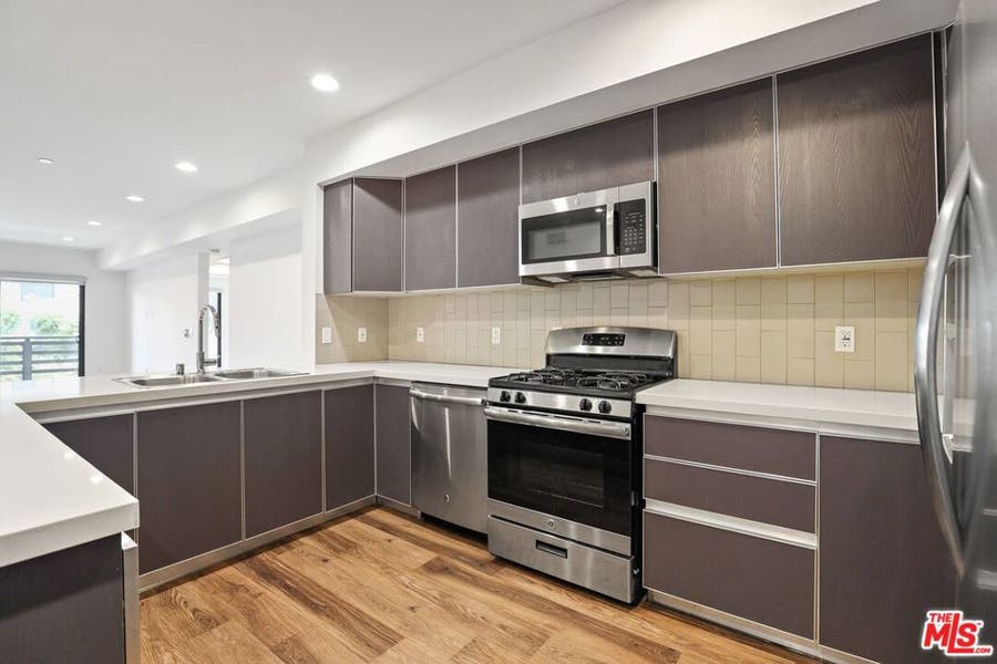 Property photo for 807 Hudson, #308, Los Angeles, CA