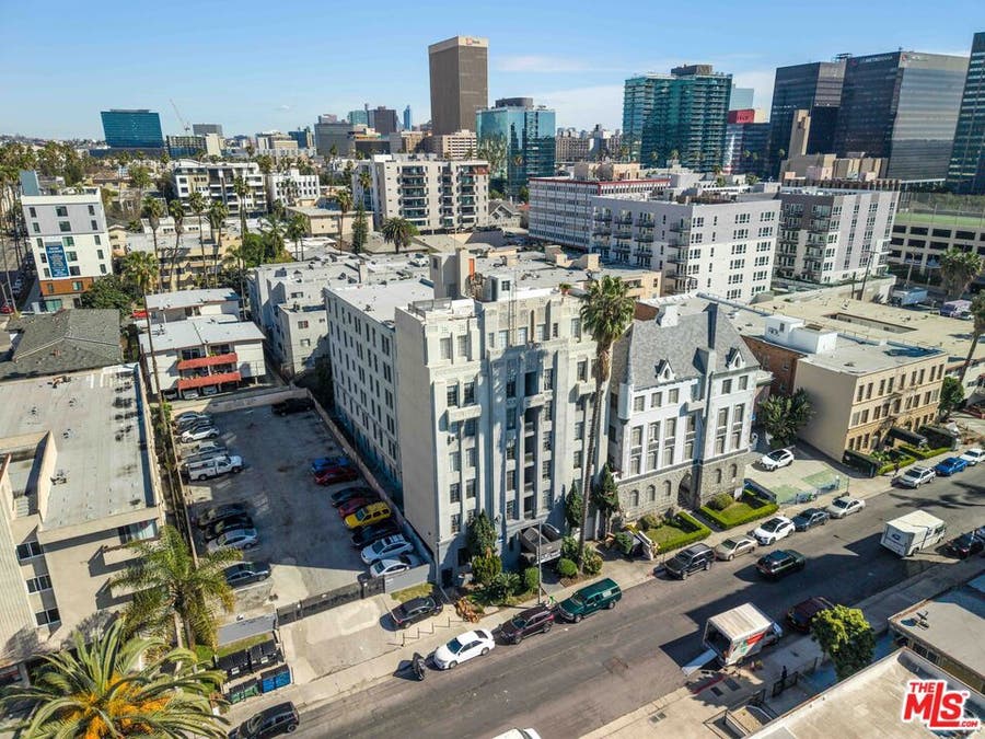 Property photo for 512 S Hobart Boulevard, Los Angeles, CA