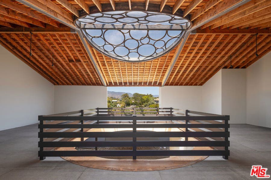 Property photo for 28867 Grayfox Street, Malibu, CA