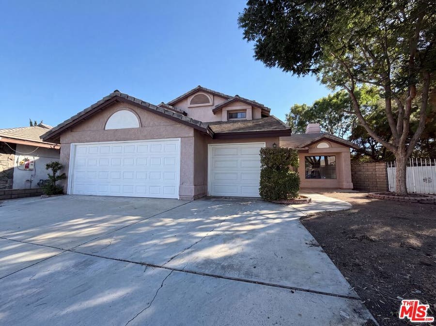 Property photo for 3164 Gingerwood Lane, Lancaster, CA