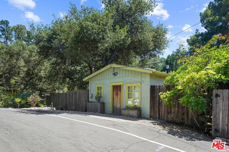 Property photo for 21652 Encina Road, Topanga, CA