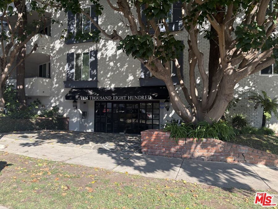 Property photo for 10800 Holman Avenue, #PH3, Los Angeles, CA
