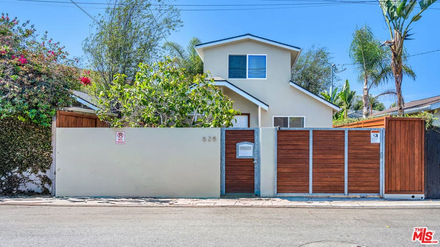Property photo for 825 San Miguel Avenue, Venice, CA
