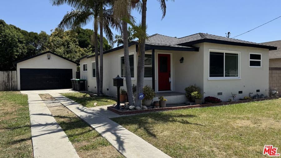 Property photo for 15336 Ryon Avenue, Bellflower, CA