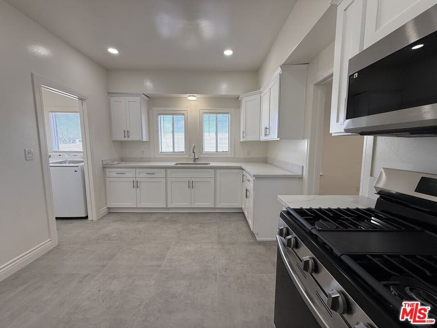 Property photo for 1462 W 36th Street, #1462 1/2, Los Angeles, CA