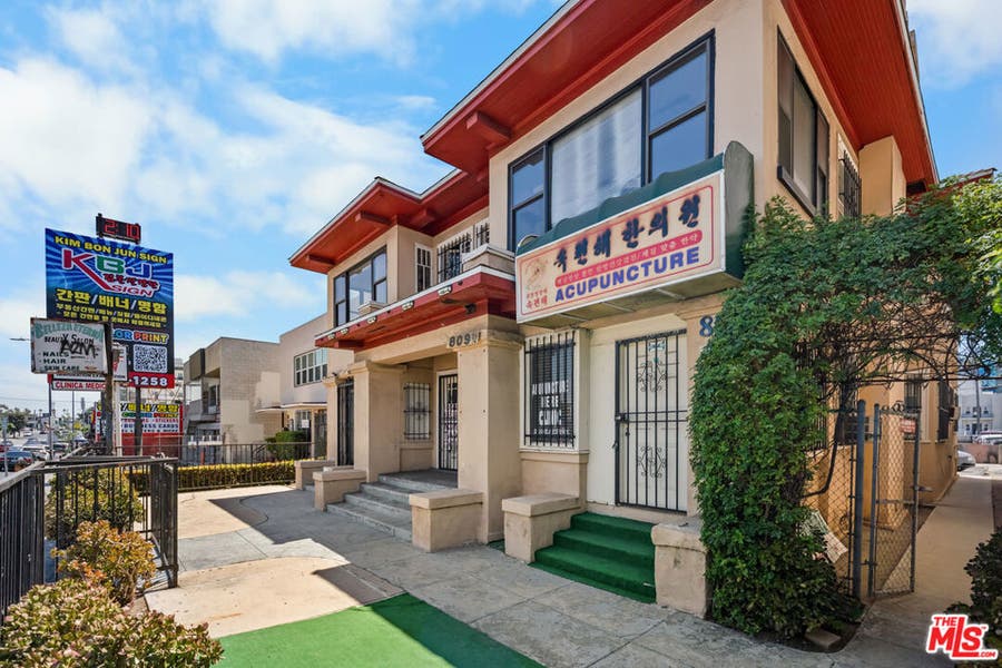 Property photo for 811 S Vermont Avenue, Los Angeles, CA