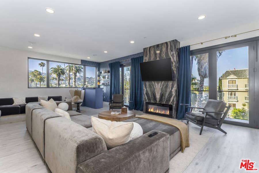 Property photo for 137 N Doheny Drive, #3, Los Angeles, CA