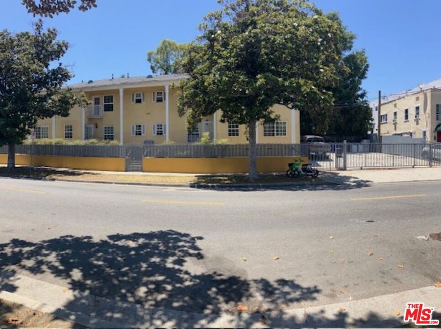 Property photo for 401 N Van Ness Avenue, #3, Los Angeles, CA
