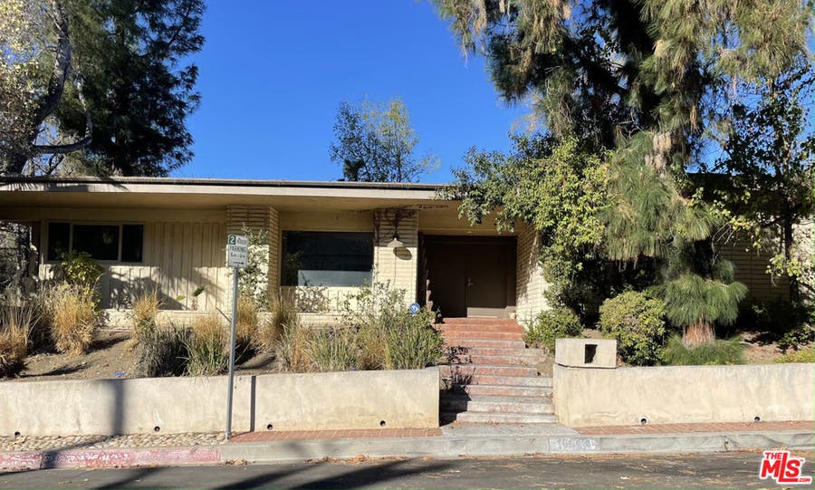 Property photo for 16643 Nanberry Road, Encino, CA