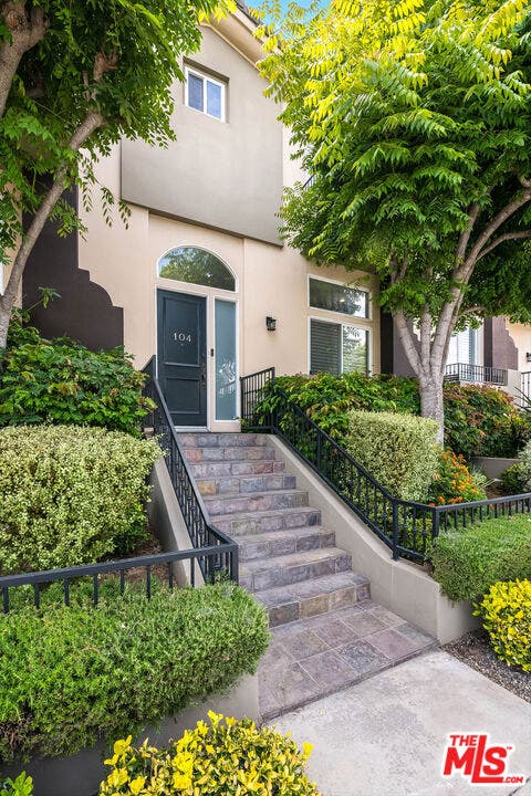 Property photo for 4435 Colfax Avenue, #104, Studio City, CA
