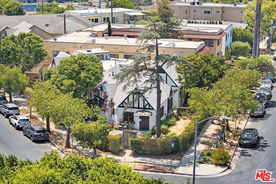Property photo for 4326 Gateway Avenue, Los Angeles, CA