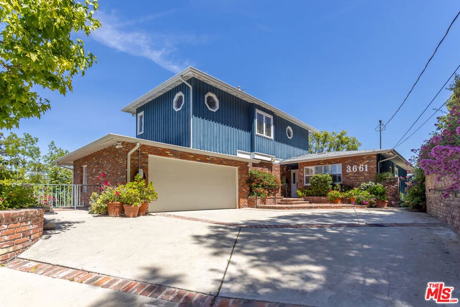 Property photo for 3661 Sunswept Drive, Studio City, CA