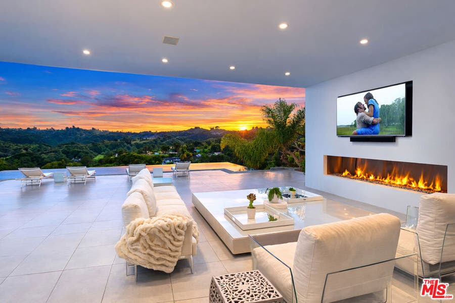 Property photo for 2791 Ellison Drive, Beverly Hills, CA