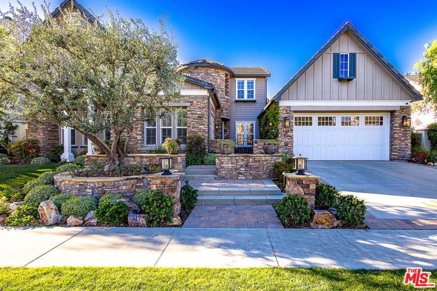 Property photo for 4133 Prado De Las Cabras, Calabasas, CA